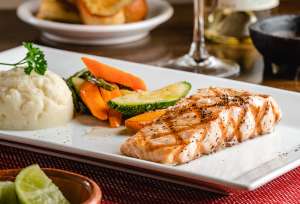 Salm&oacute;n a la Parrilla